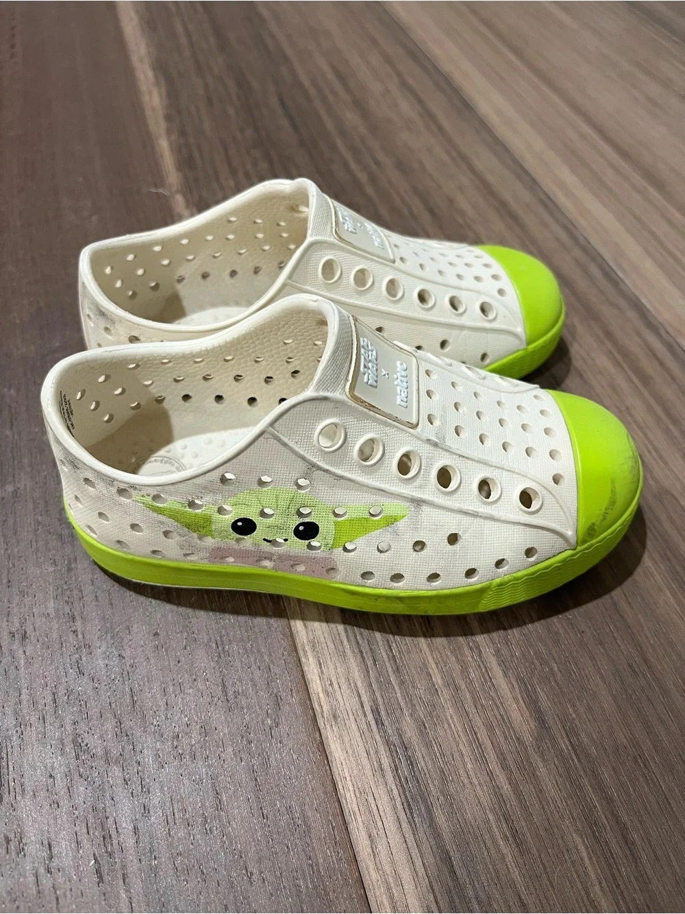 Native Grogu shoes